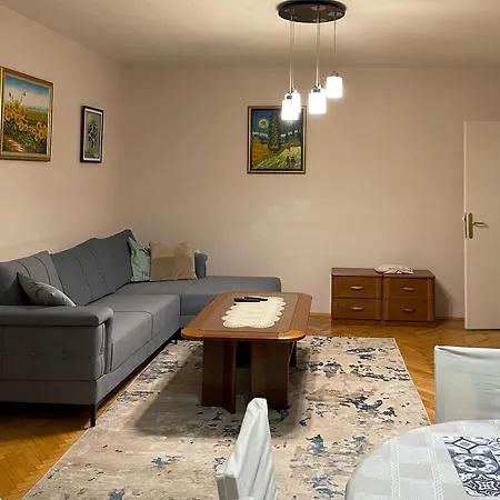 Apartment Centre Comfort - Free Parking