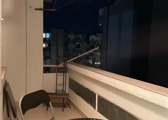 Centre Comfort - Free Parking Apartment *