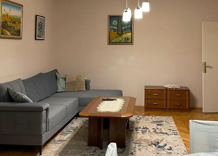 Apartment Centre Comfort - Free Parking